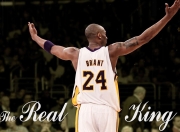 老鹰不断突破！哈登连续十二场比赛得分刷新纪录观众掌声雷动