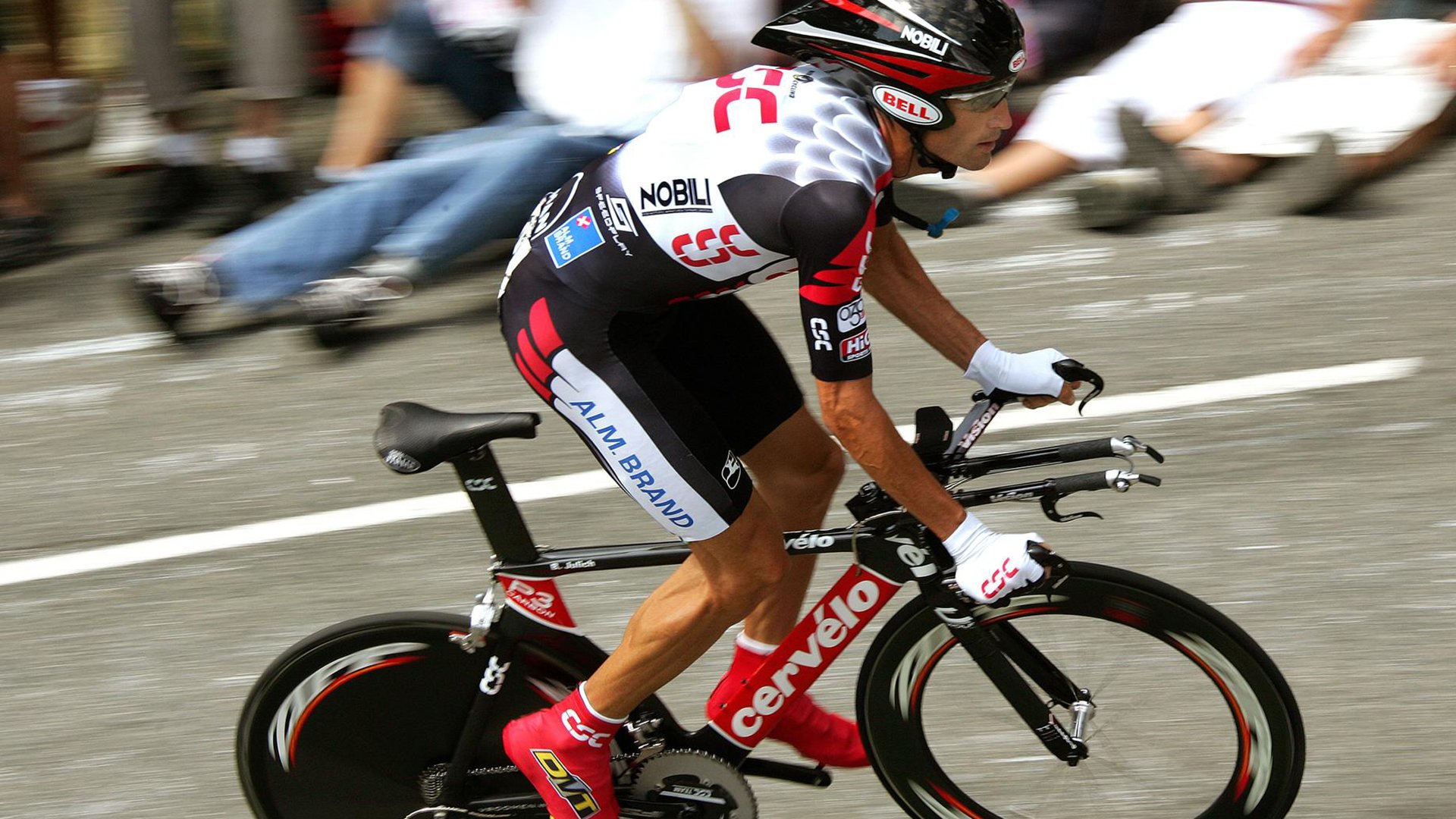 年终总决赛转会风云:曼城盯上锋线强援,约基奇或成交易筹码(大国手之天下无敌)