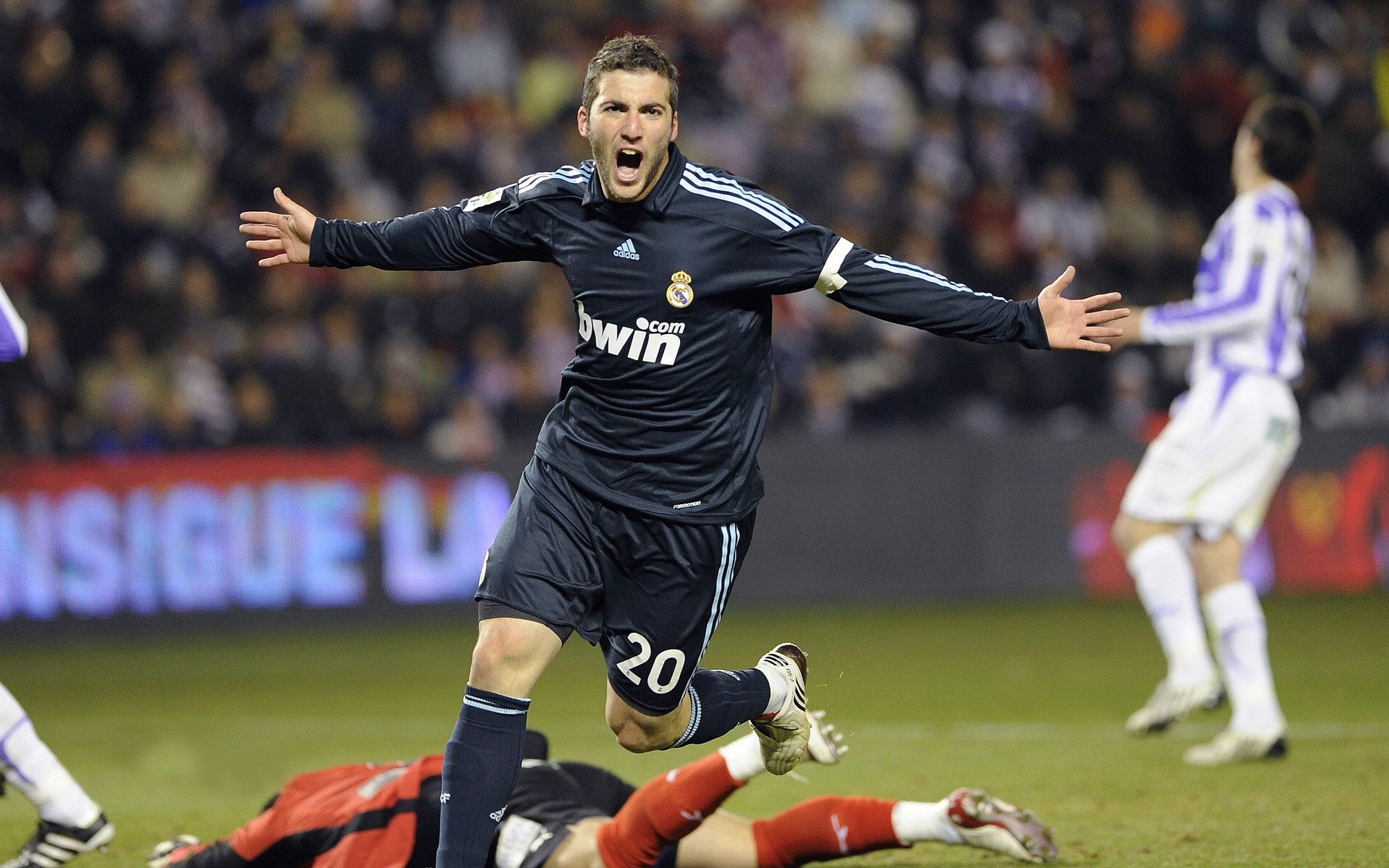 狂野西部19天简单攻略